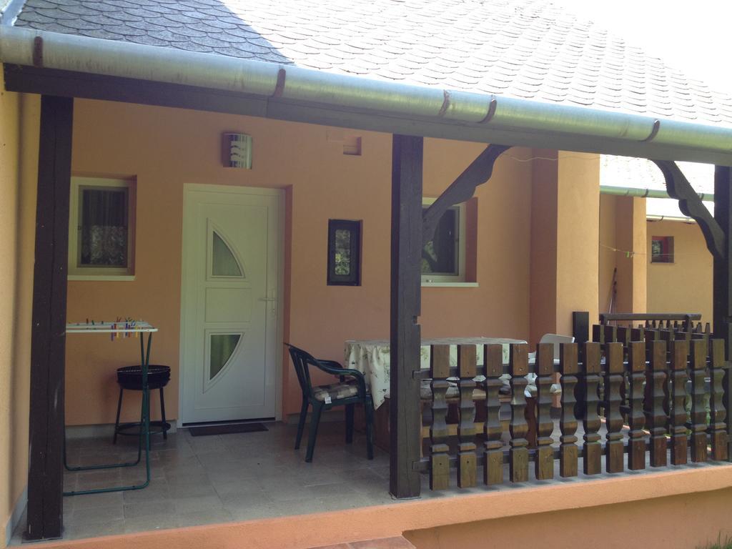 Termal Ferienhaus Ленти Экстерьер фото